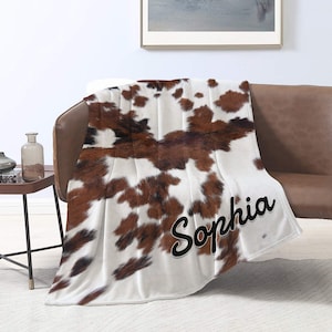 Personalisierte Sherpa Decke Kuhfell Print mit Namen Kinder oder Erwachsene Zimmer - Toll für Eltern, Großeltern Custom Cow Throws Weihnachtsgeschenk