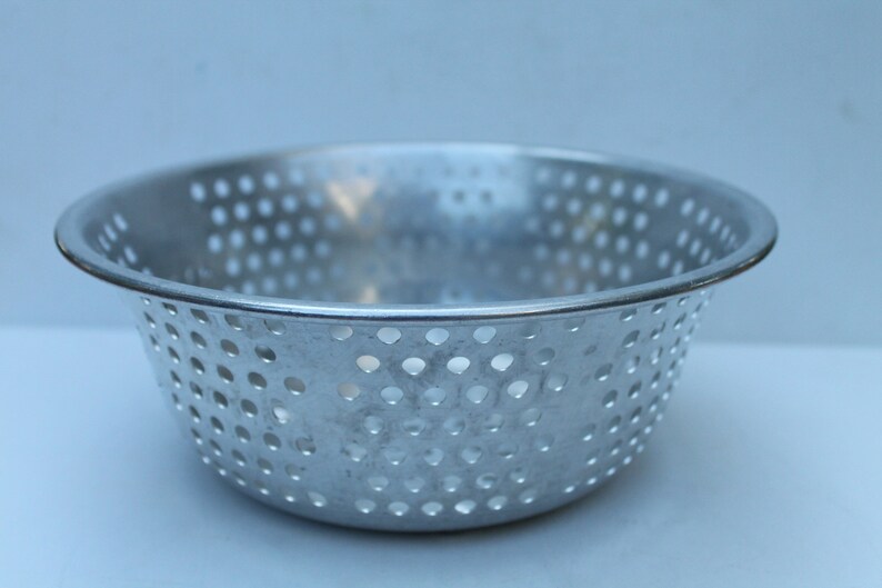 Vintage Farmhouse Aluminum Colander