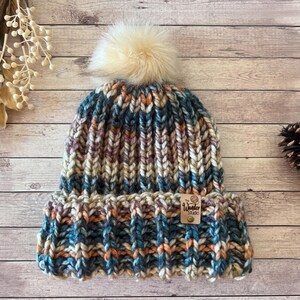 Ribbed Knit Hat with Pom Pom, Brioche Rib Beanie, Hand Knit Hat, Fur Pom Pom, Winter Hat