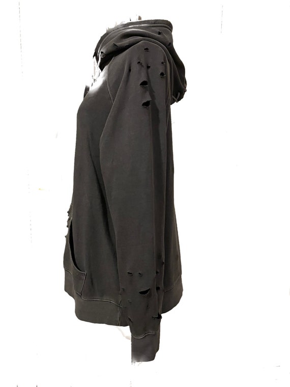 送料関税込 【NO e MOSEN】 Bloodstained Distressed Hoodie For Those Who Sin x Damaged Goods Embroidered Hoodie Black