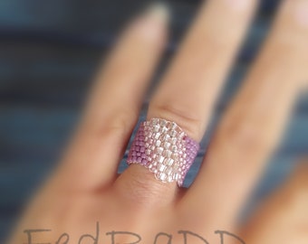 Handmade ring,peyote beadded ring,light purple beads ring Japanese TOHO beads, crystals and silk thread.Unisex.