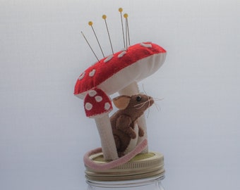 Kilner Jar Pincushion Mouse and Mushroom Pattern