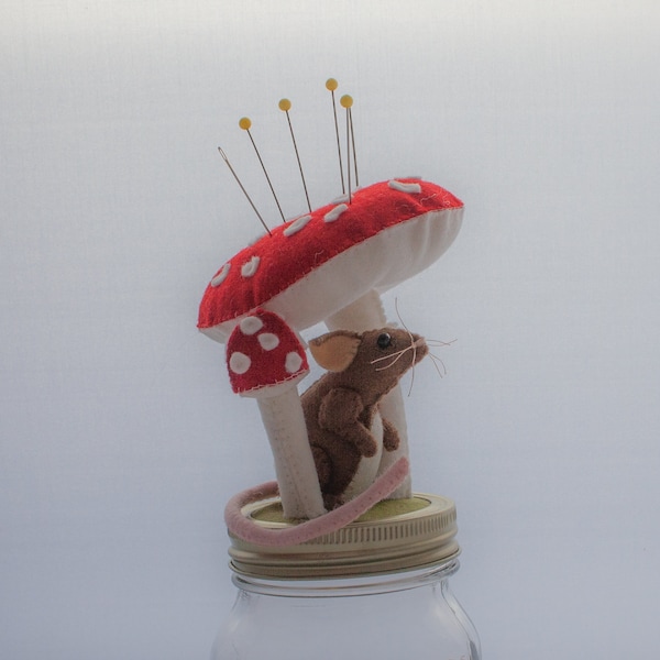 Mouse Pincushion - Etsy