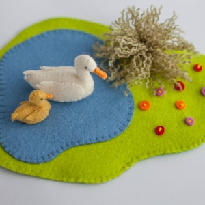 Duck with Play mat Pattern image 1