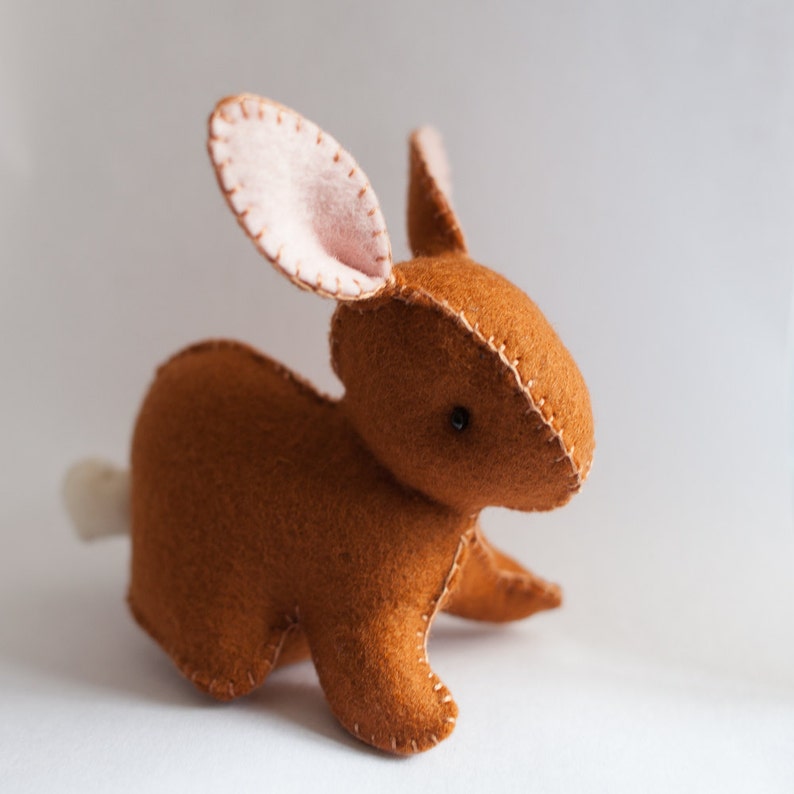 Easter Rabbit Plushie Pdf Waldorf toy image 1