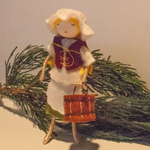 Maids a milking pattern - Christmas ornament/decoration