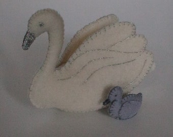 Swans a swimming including her cygnet - Pattern and detailed instructions - Twelve Days of Christmas Series