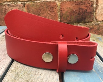 Rode leren riem met drukknopen Keuze uit verschillende breedtes 3/4" (19 mm) - 2" (50 mm) voeg je eigen gesp toe Handgemaakt van leren hele billensplits