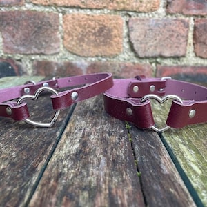 Real Leather Heart Ring Choker Necklace Choice of Colours and width 10mm or 20mm Hand Made Goth Punk Oxblood