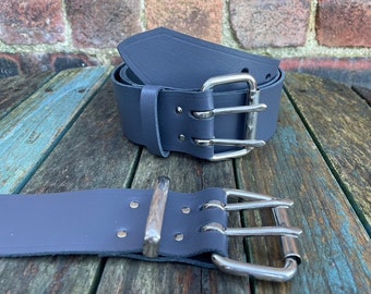 Cinturón de cuero gris con doble punta 1 1/2" (38 mm) o 2" (50 mm) de ancho Hecho a mano 100 % cuero real Elección del lazo de seguridad Hebilla de 2 puntas