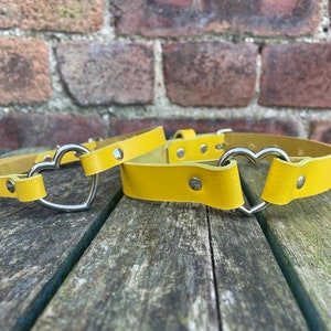 Real Leather Heart Ring Choker Necklace Choice of Colours and width 10mm or 20mm Hand Made Goth Punk Yellow