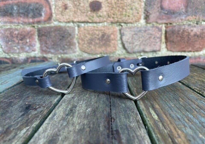 Real leather heart ring choker necklace 10mm or 19mm wide choice of 13 colours 12.5-15.5 inches or custom size handmade collar goth punk Gray
