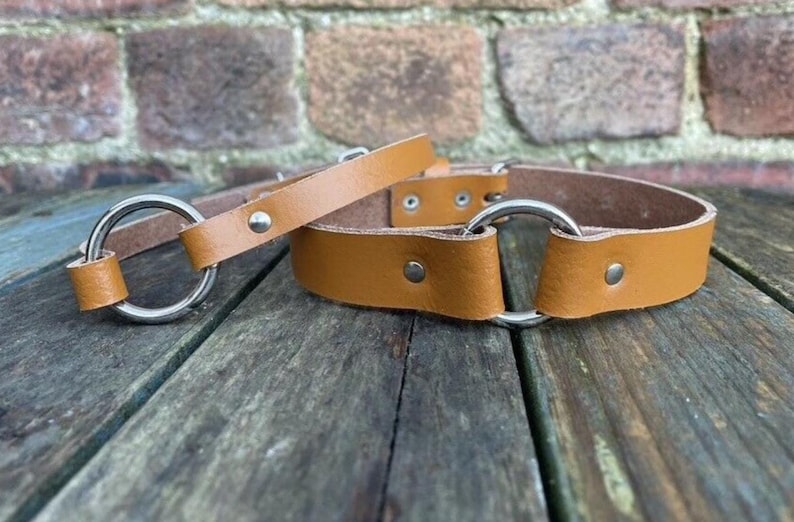 Real leather o-ring choker necklace 10mm or 19mm wide choice of 13 colours 12.5-15.5 inches or custom size handmade collar goth punk London Tan