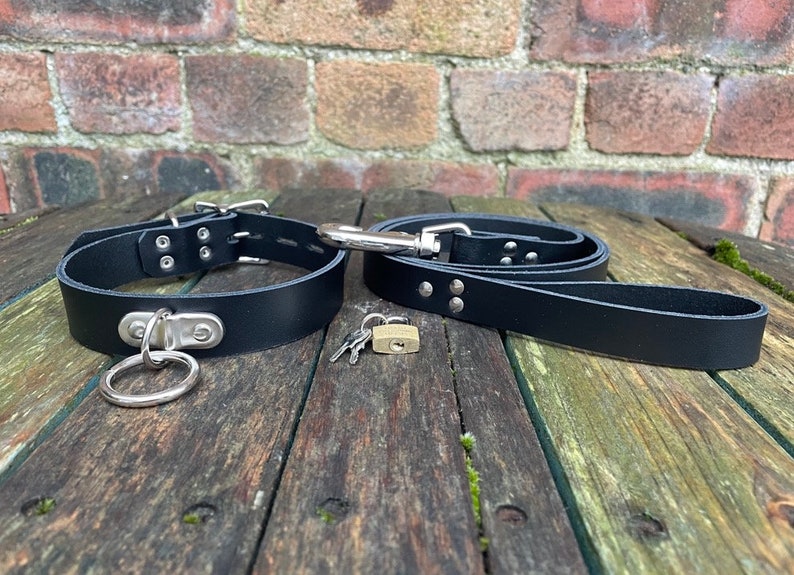 Leather D & O-Ring Lockable 1 wide Choker and Padlock with or without 3/4 wide Leash Necklace Choice of Colours Hand Made Real Leather Black