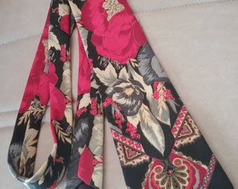 Azia Red Rose Necktie