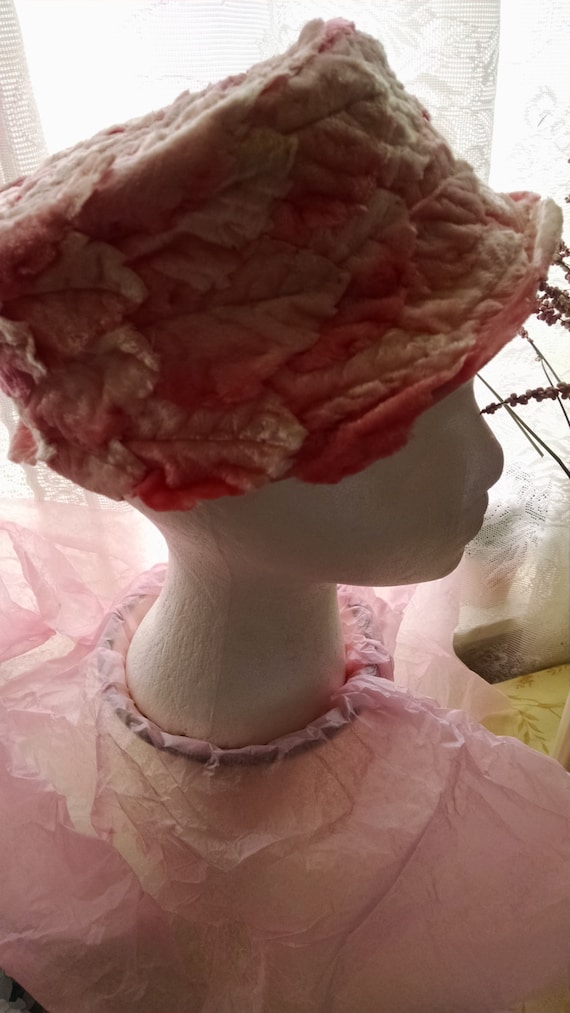 Vintage 50s  Pink Velvet Leaves Hat