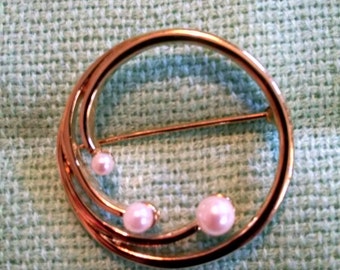 Vintage Monet Circle Pin with Pearls