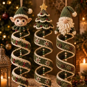 Wzór na szydełkową ozdobę świąteczną w formacie PDF | Wisząca spiralna ozdoba w kształcie elfa i krasnala | Świąteczne ozdoby amigurumi | Poziom średnio zaawansowany | 3 wzory