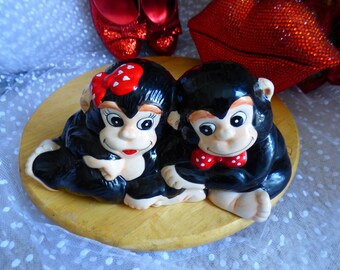 Download Hugging monkeys | Etsy