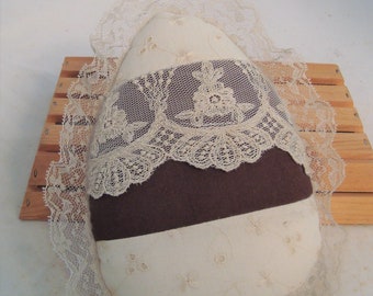 Victorian-inspired Little 7-Inch Vintage Egg Pillow