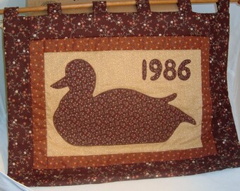 Machine-Appliqued Calico Decoy Wallhanging