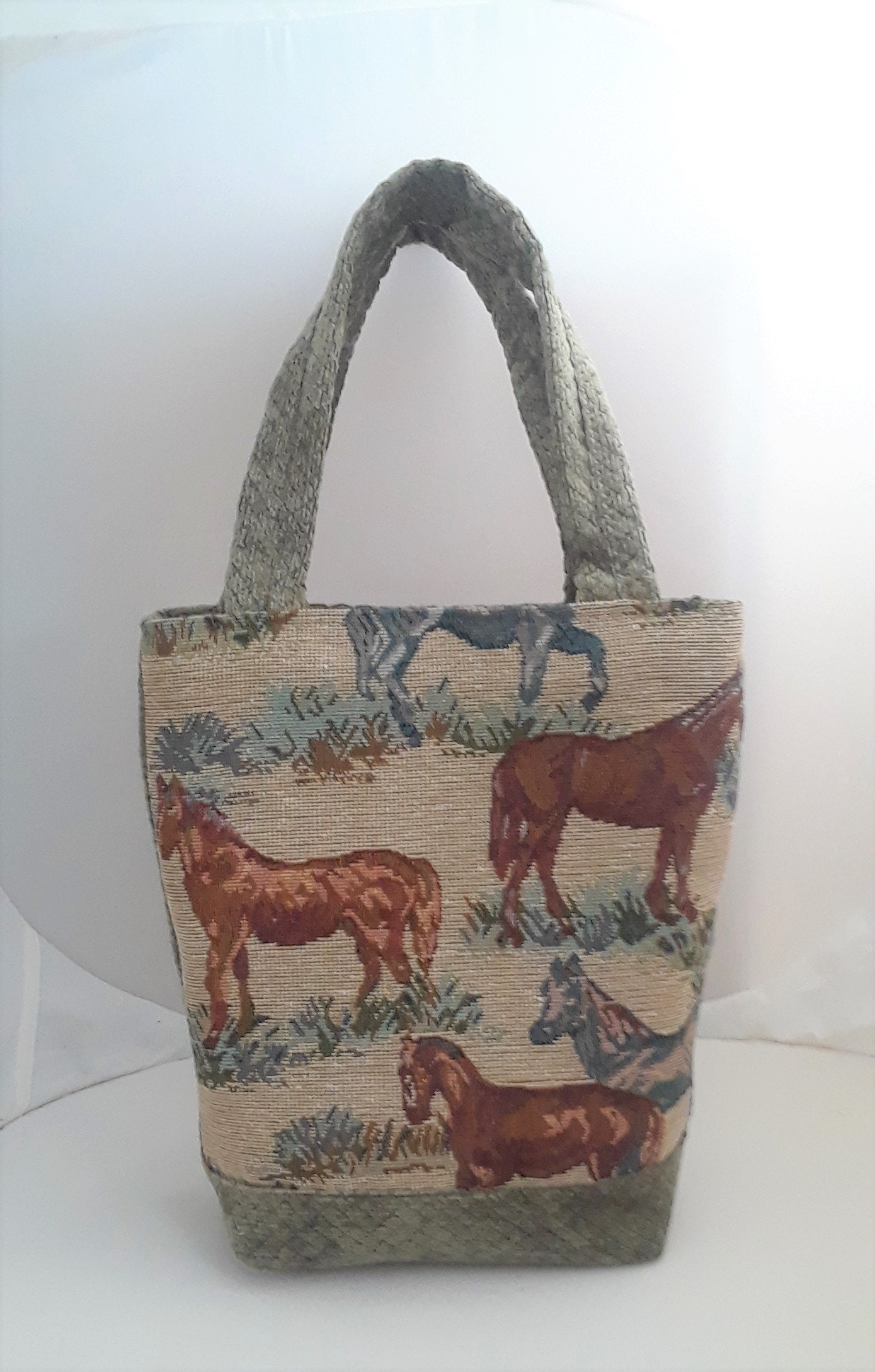 Horse with Blanket Tapestry Tote Bag Shopping Bag