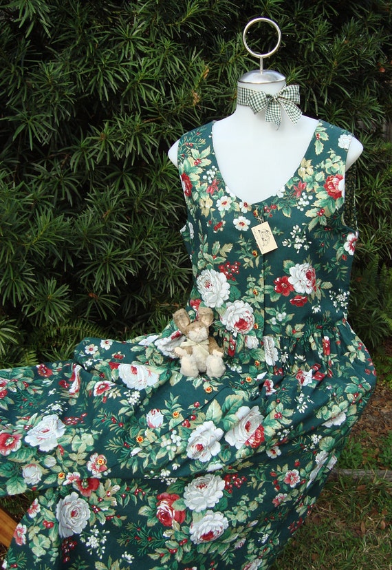 Peony Floral Print Button-Front Pinafore