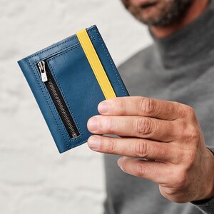Cartera de piel sostenible para hombre / Hecha a mano con 100 % de piel recuperada / Variedad de colores en lotes de producción pequeños / Elige el tuyo