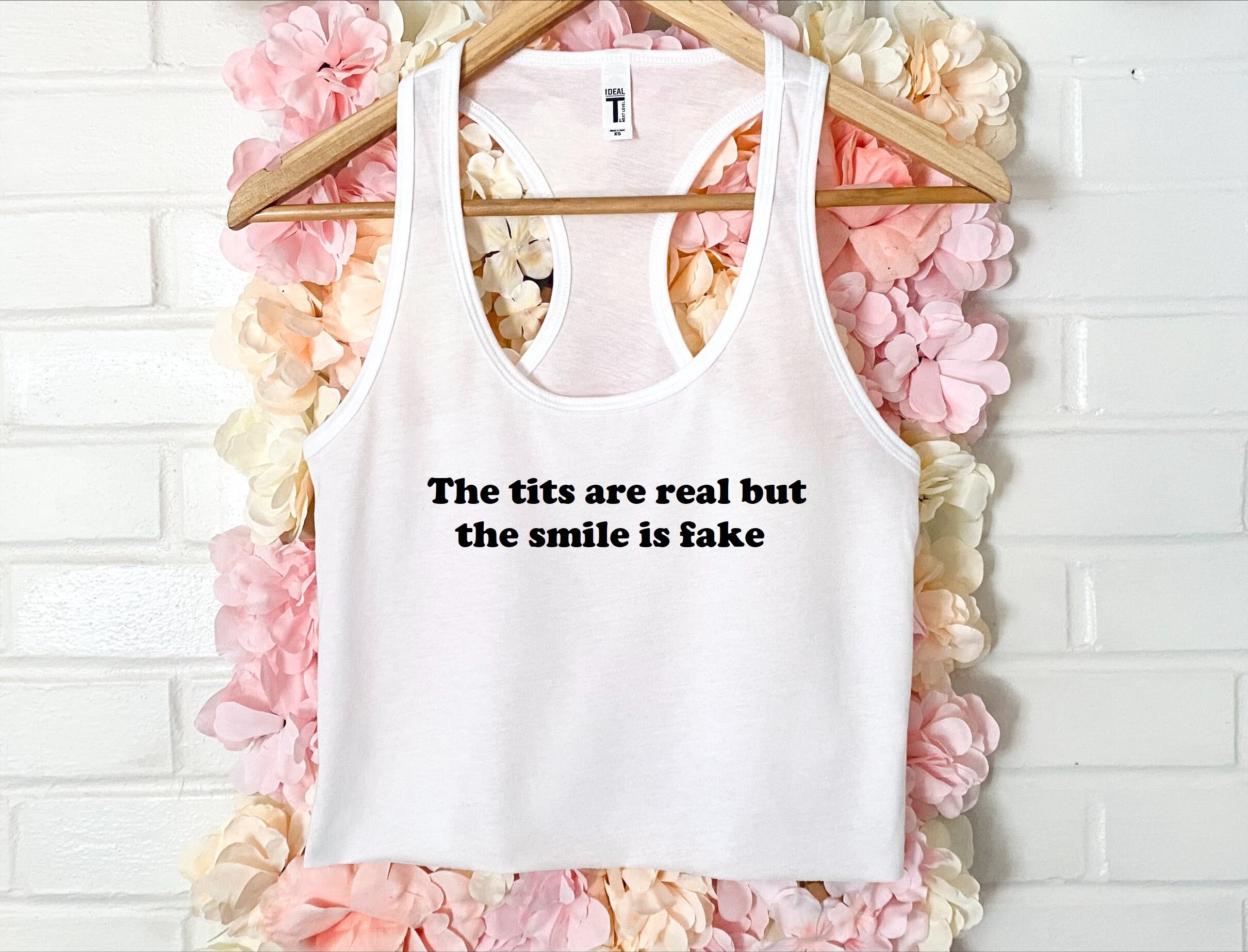 Smile tits
