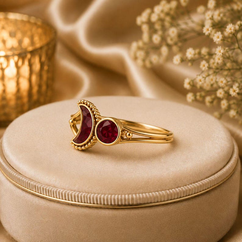 Ruby Moon Ring, Crescent Moon Ruby Ring, Celestial Gold Ring, Open Promise Ring, Minimalist Adjustable Ring, Gift For Her Bild 6