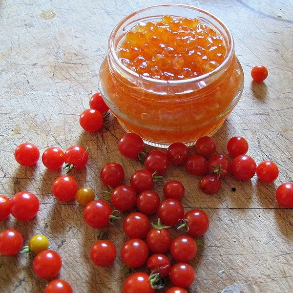 Spoon Tomato, world's smallest, 10 heirloom seeds, great flavor, fun for kids, chic for chefs, vigorous vines, non GMO