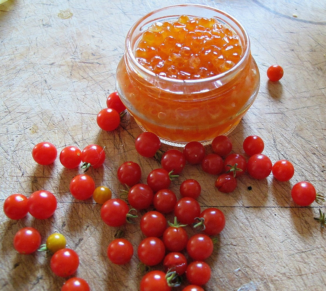 Spoon Tomato, world's smallest, 10 heirloom seeds, great flavor, fun for kids, chic for chefs, vigorous vines, non GMO