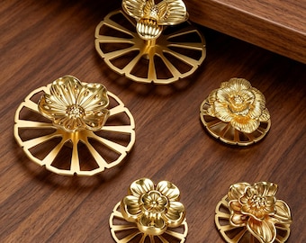 Brass Flower Cabinet Knobs with Sunburst Backplate, Single‑Hole Gold Floral Drawer Knob,