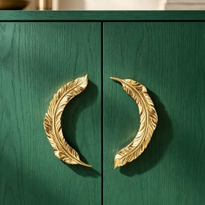 Solid Brass French Feather Cabinet Pull, Vintage Mid Century Drawer Handle, Gold Luxury Dresser Pull, European Brass Cabinet Hardware