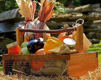 Garden Harvesting Basket Vegetable Fruit Counter Storage Handcrafted Gardener