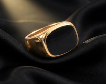 Chunky Signet Ring Gold Silver Shell Onyx Vintage Statement