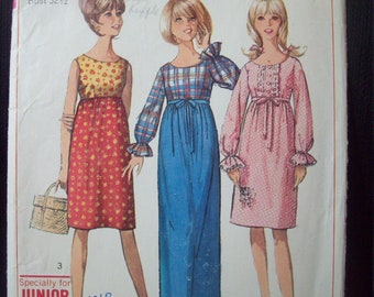Vintage Simplicity Pattern 6411 Empire Waist Dress Jr Petite Size 9jp circa 1960s