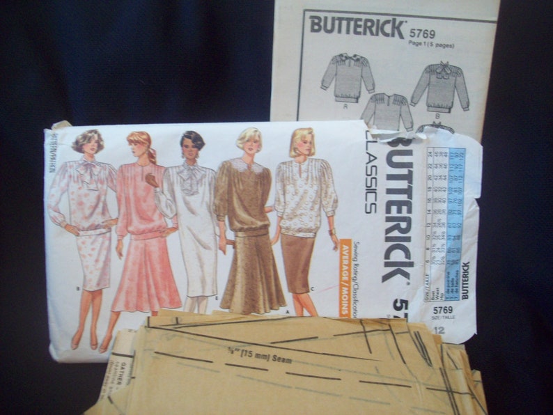 Straight or Flared Skirt Cut Size 12 circa 1980s Cut Pattern Top Vintage Butterick Pattern 5769 Pullover Dress