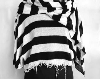 Boxy Cropped Distressed Sweater with Matching Long Scarf. Big Black & White Striped Light Sweater Knit Fringed at Hem. One Size Fits Most
