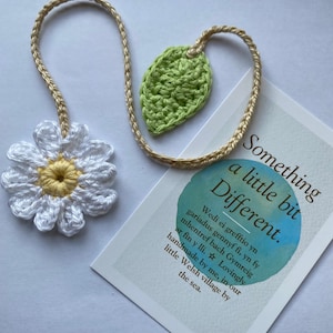 Daisy leaf umbilical cord tie.