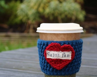 Calon lân. Cup cozy. Dydd Santes Dwynwen. Valentines day.