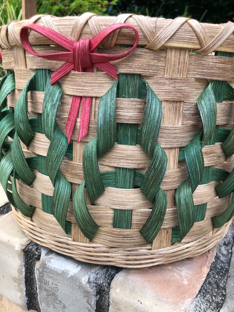 Christmas Basket Christmas Tree Basket Round Basket Handwoven Etsy