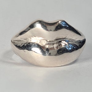 Anello labbra, argento sterling, fatto a mano, insolito immagine 2