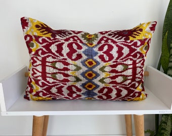 Ikat Velvet Pillow , Red Green Yellow Pillow ,Handwoven Silk Cushion Cover, Lumbar Cushion Cover, İkat Motif Designer, Throw Pillow16x24