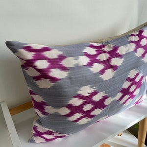 Ikat Pillow, Hand Woven Ikat Pillow Cover, Ikat throw pillows, Ikat Pillow, Designer pillows, Decorative pillows, Accent pillows