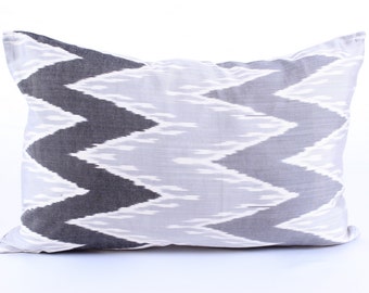 Black Grey, Zigzag Silk Ikat Pillow Cover, Decorative Throw Pillow Case, Cushion Cover, Decor Modern Pillow, Cover Zigzag Green Ikat Pillow