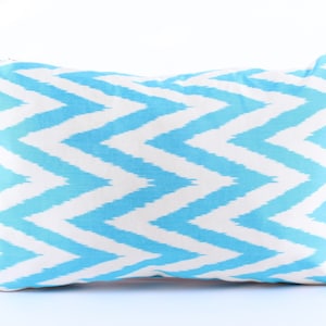 Green Blue, Zigzag, Silk Ikat Pillow Cover, Decorative Throw Pillow Case, Cushion Cover, Decor Modern Pillow Cover, Zigzag Green Ikat Pillow