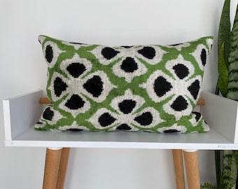 16x24 Ikat Velvet Pillow Cover, Handmade Ikat Cushion, Decorative Throw Pillow, Boho Velvet Cushion Cover, Turkish Ikat Home Decor