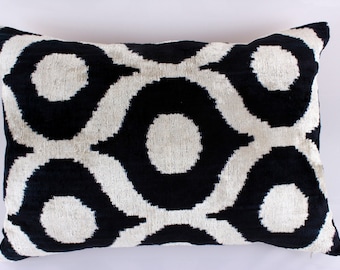 Fluwelen Ikat-kussensloop, handgemaakt Ikat-kussen, decoratief sierkussen, fluwelen boho-kussenhoes, Turks ikat-huisdecoratie