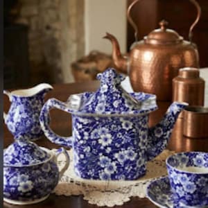 Tetera geométrica vintage de Burleigh Ironstone azul y blanca con tapa figurativa de pájaro – Staffordshire, Inglaterra